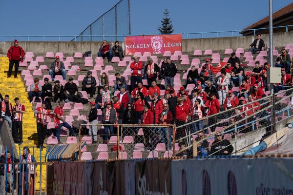 647648401-1482403130301290-5566814927283513770-nFAFCBEF3-1AC4-01B9-9C08-AB69D590D8C3.jpg
